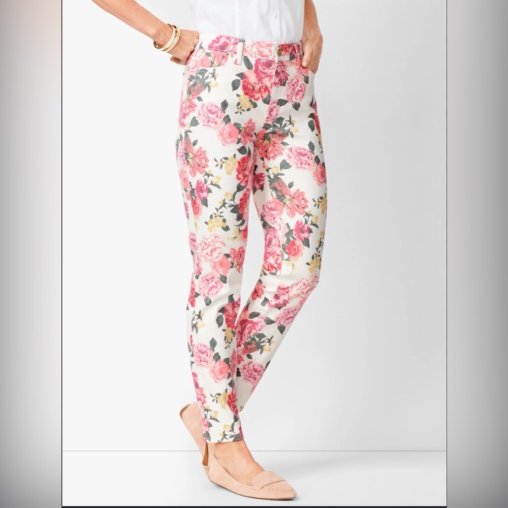 NWOT‎ Slim Ankle Jeans - Floral 2P
